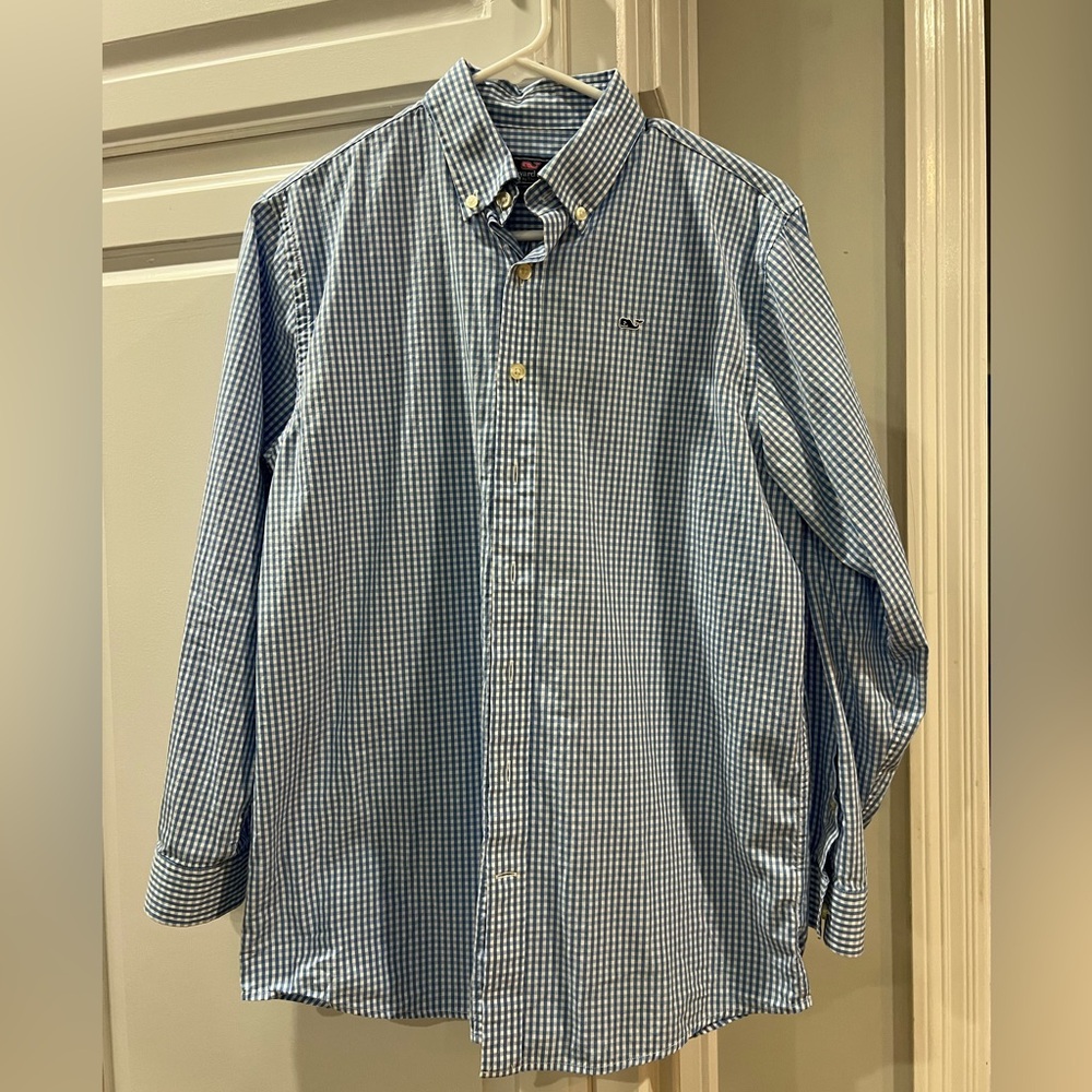Vineyard vine shirt